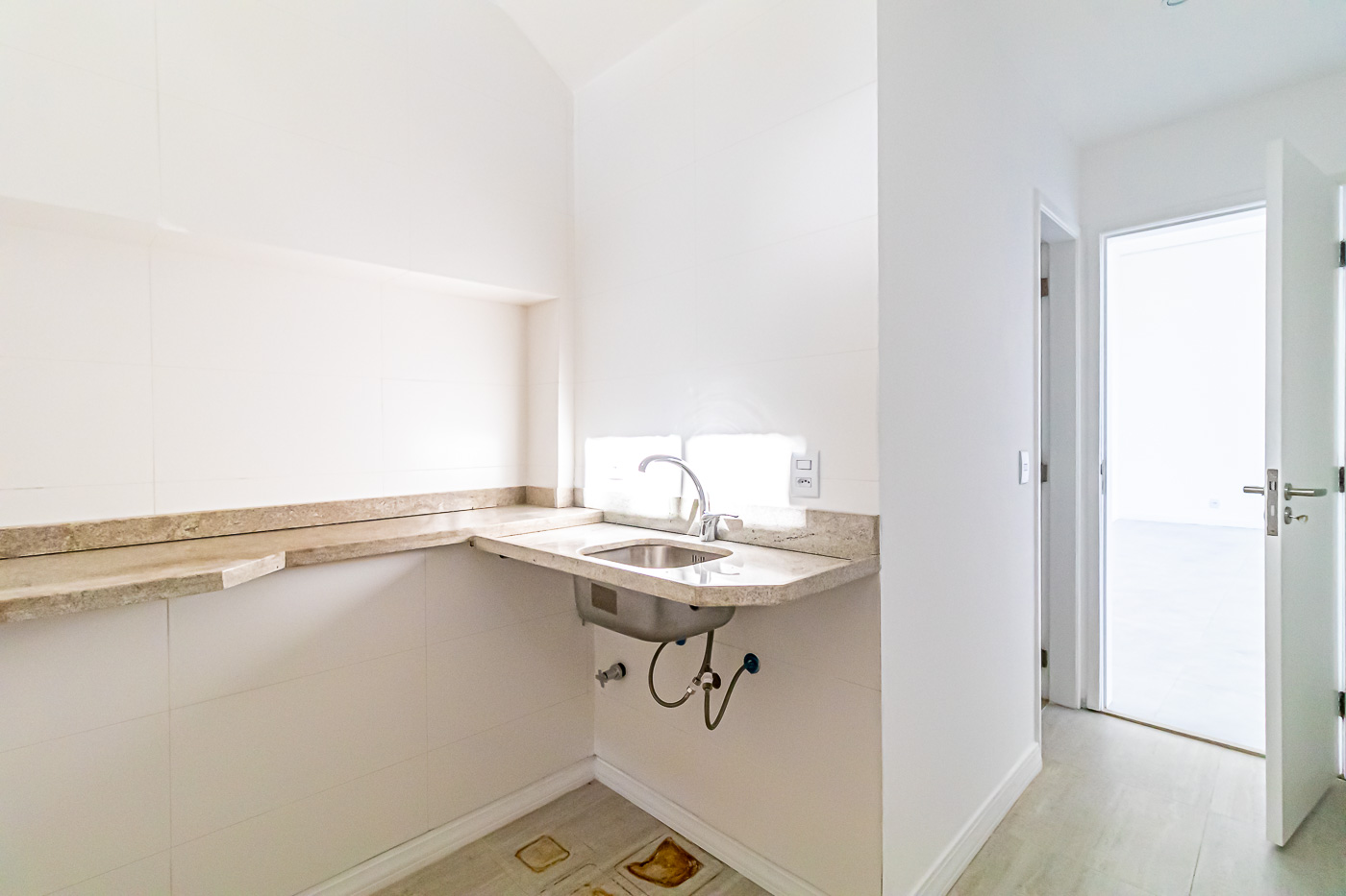 Casa - Av. Nelson Oliveira Silva - Vila Progresso -1.936 m²