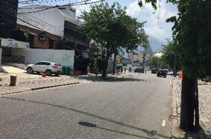 Predio Comercial - Rua Olegario Maciel - Barra - 1.400 m²