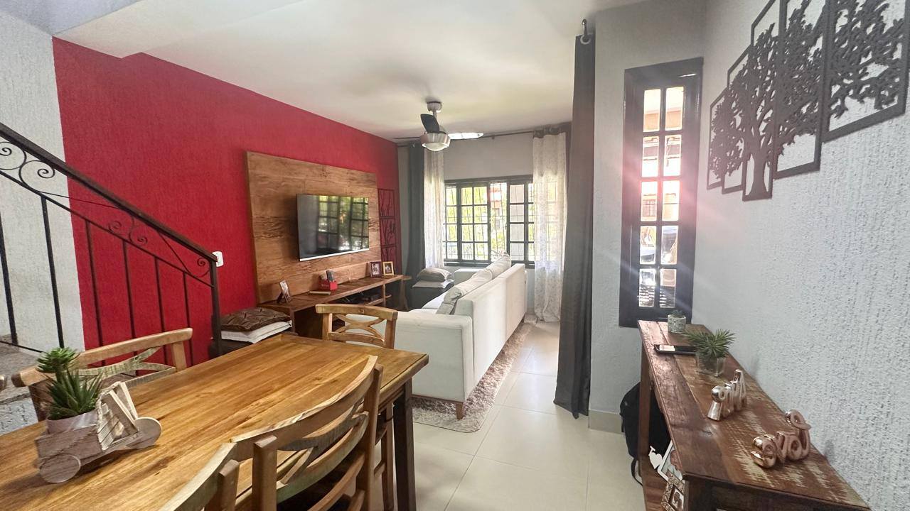 Casa no Condominio Villa Itaipu