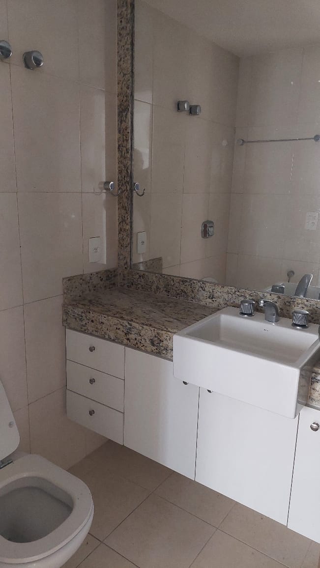 Locação Apartamento - 4 quartos - 4 Suites - Leblon