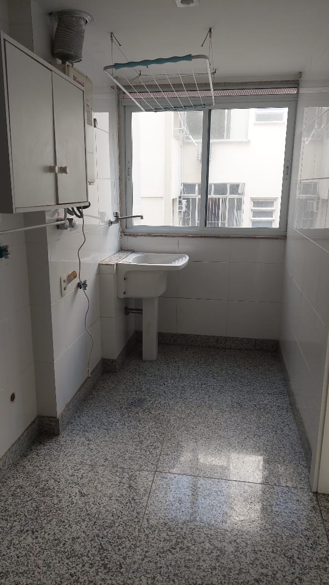 Locação Apartamento - 4 quartos - 4 Suites - Leblon