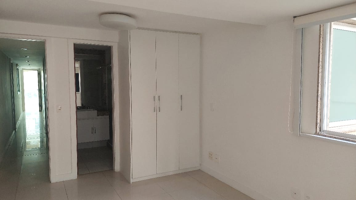 Locação Apartamento - 4 quartos - 4 Suites - Leblon