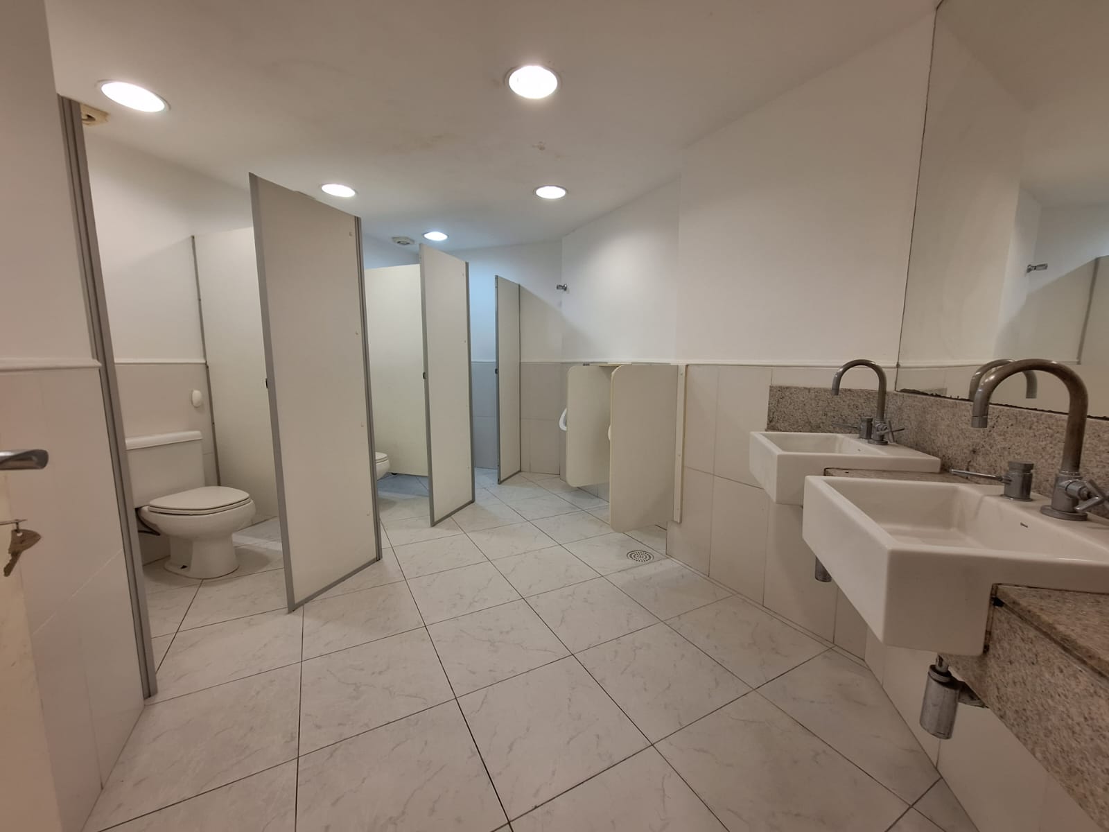 Andar Inteiro - Leblon - 380 m²