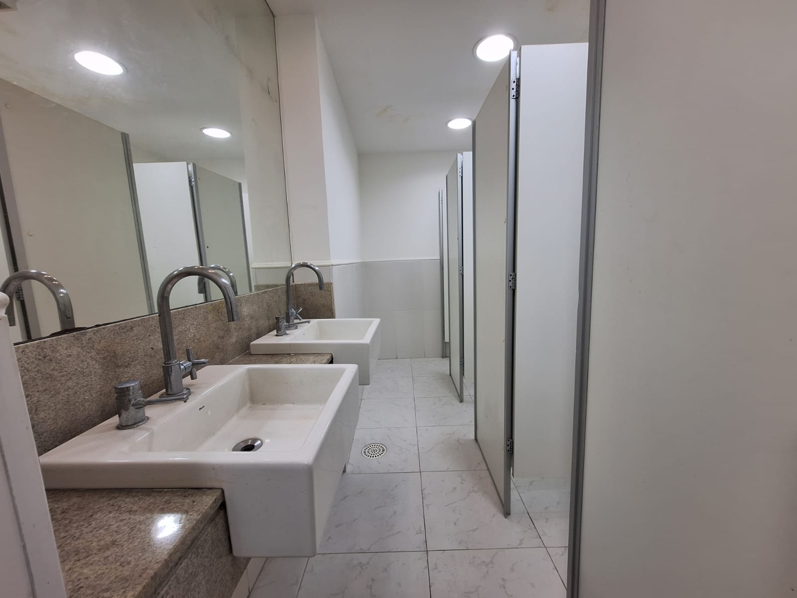 Andar Inteiro - Leblon - 380 m²