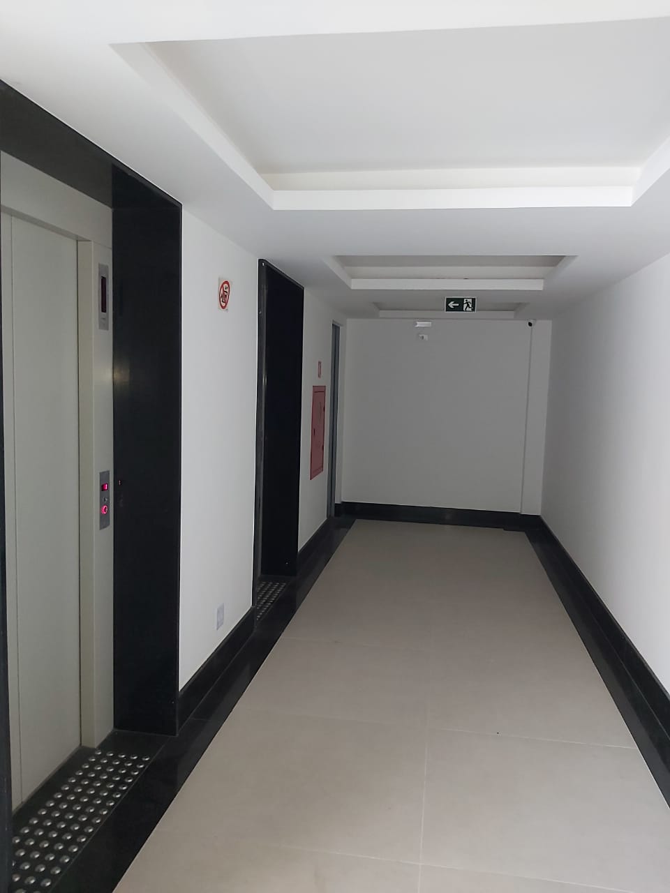 Andar Inteiro - Leblon - 186 m²