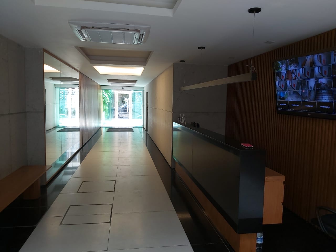 Andar Inteiro - Leblon - 186 m²