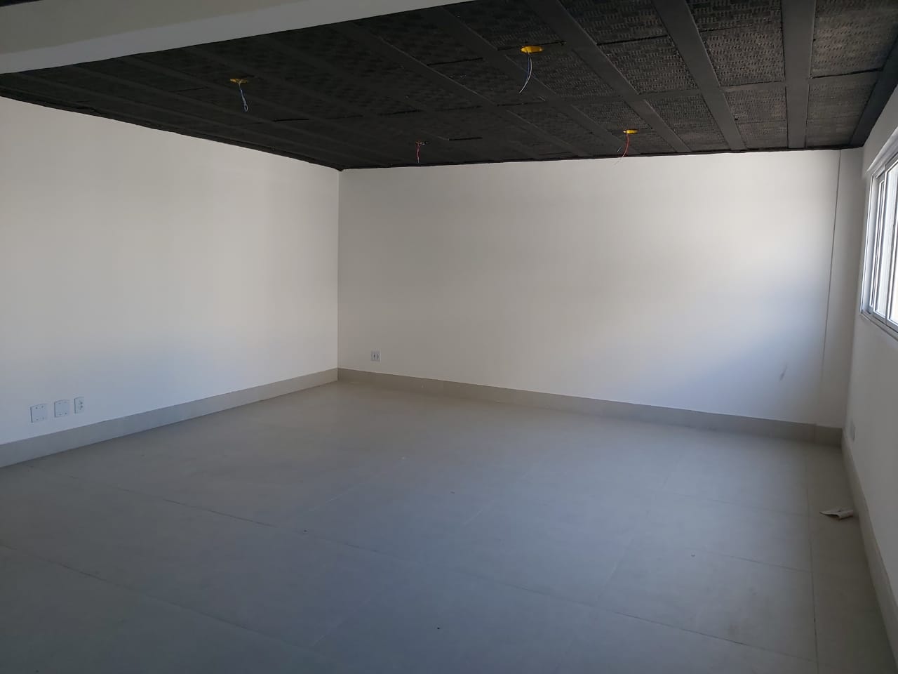 Andar Inteiro - Leblon - 186 m²