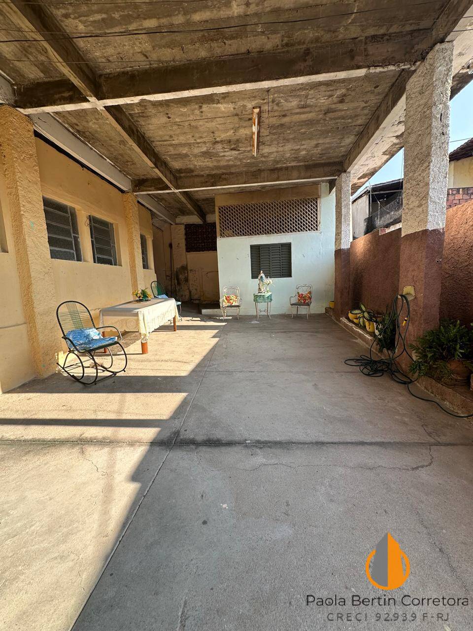 VENDA - Travessa Paim Ferreira Paim - São Gonçalo